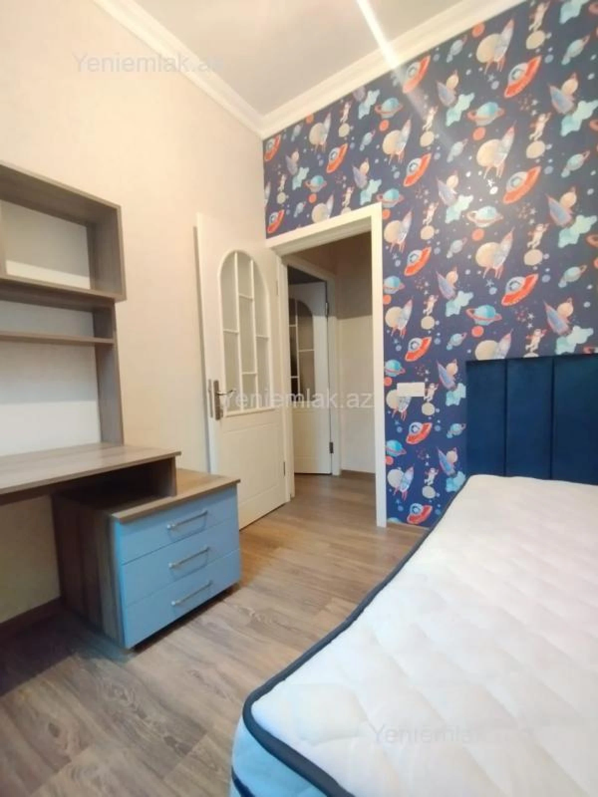 Satılır 3 otaqlı yeni tikili 90 m²