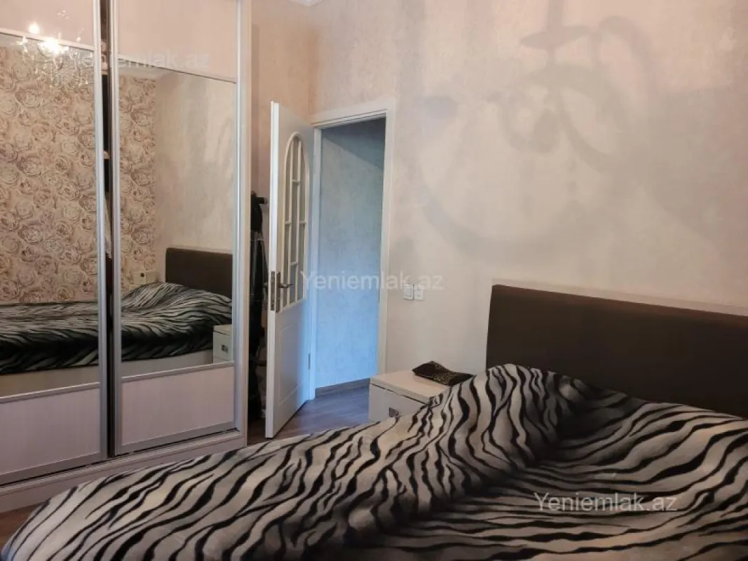 Satılır 3 otaqlı yeni tikili 90 m²