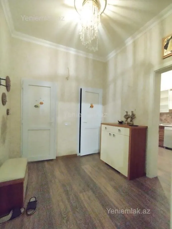 Satılır 3 otaqlı yeni tikili 90 m²