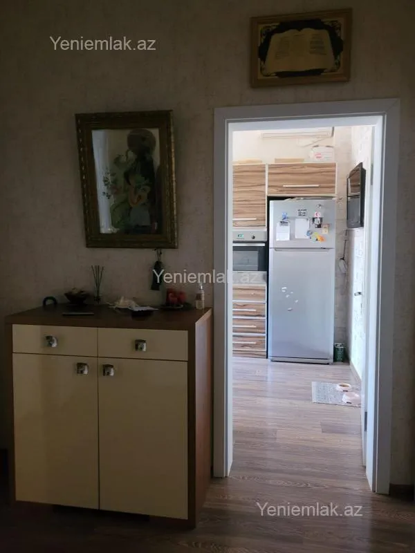 Satılır 3 otaqlı yeni tikili 90 m²