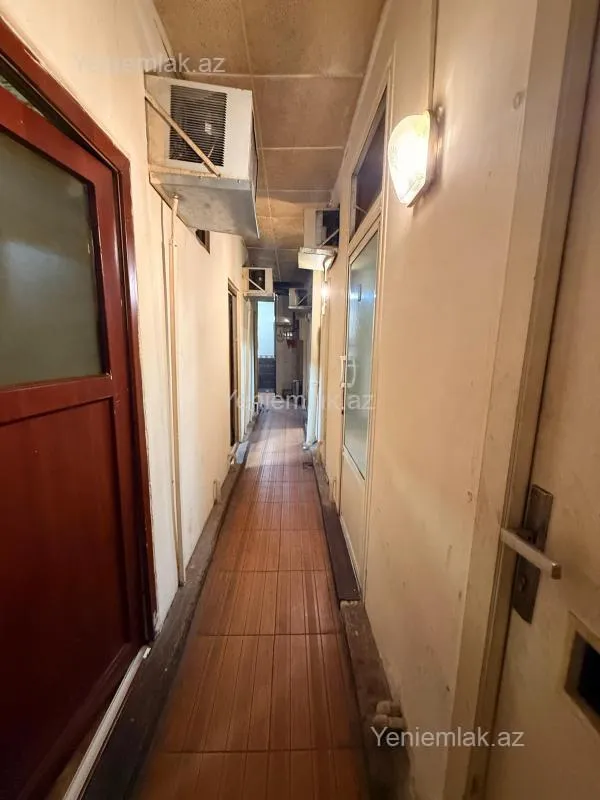 Satılır 9 otaqlı obyekt 200 m²