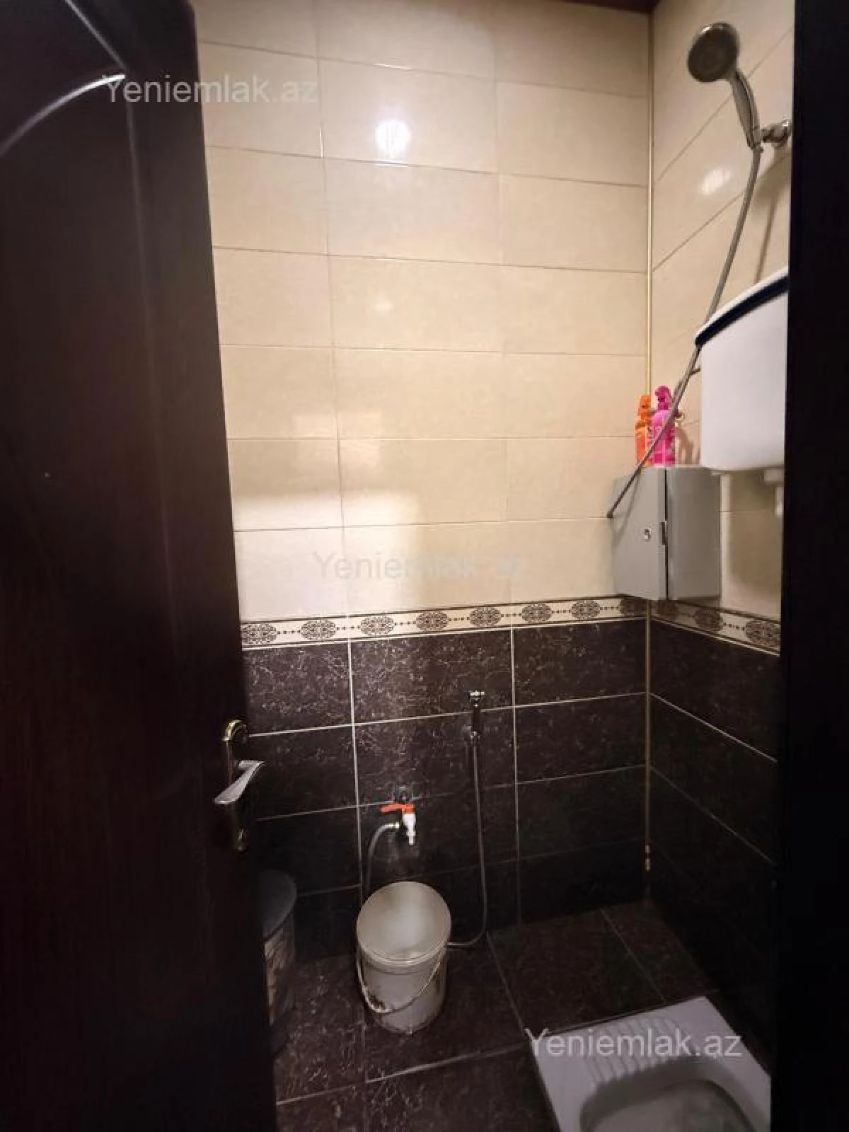 Satılır 9 otaqlı obyekt 200 m²
