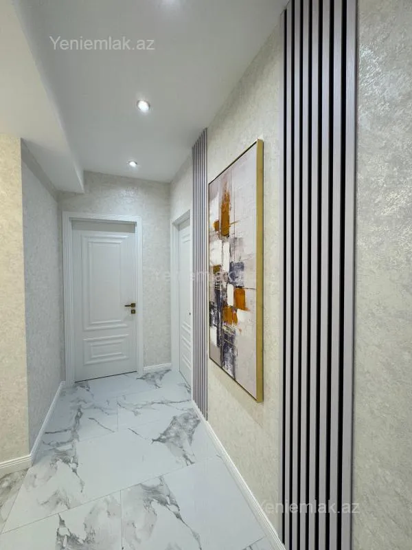 Satılır 4 otaqlı yeni tikili 110 m²