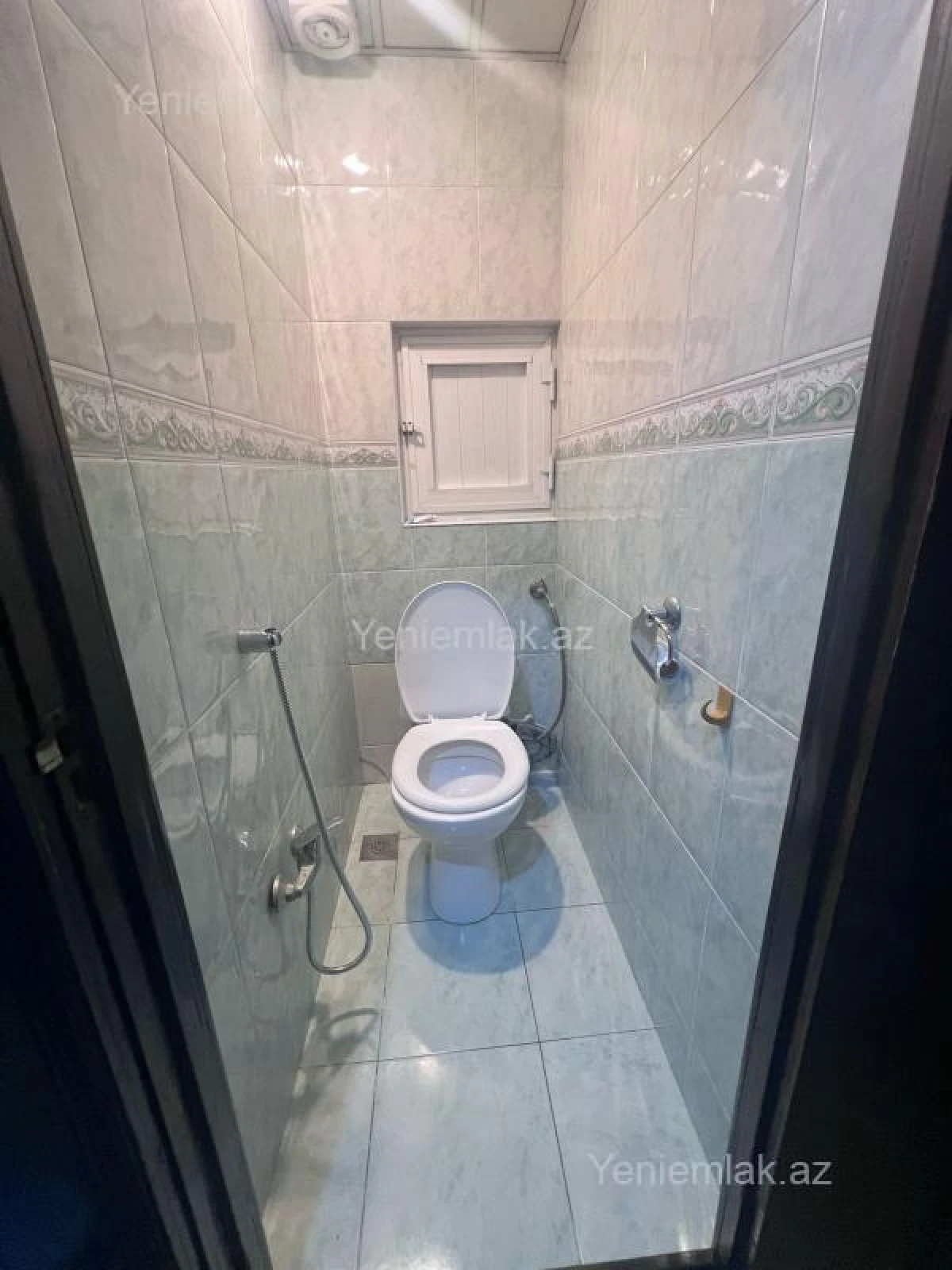 Satılır 4 otaqlı köhnə tikili 110 m²