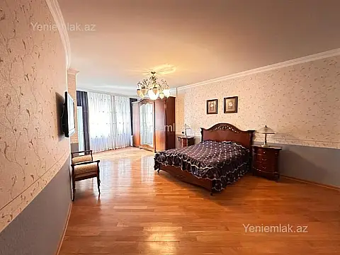 Satılır 4 otaqlı yeni tikili 240 m²