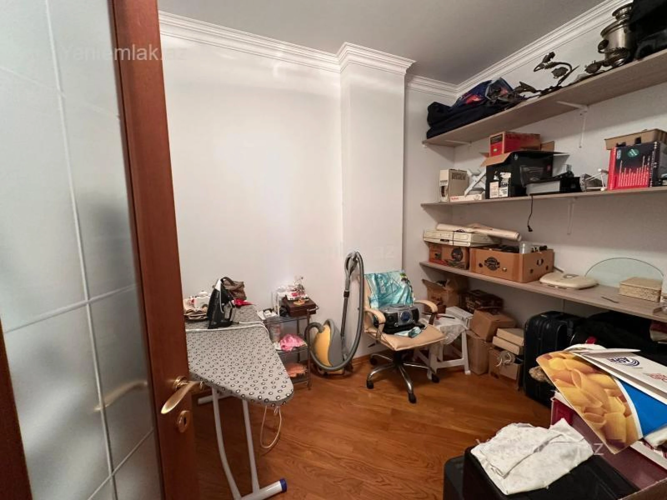 Satılır 4 otaqlı yeni tikili 240 m²