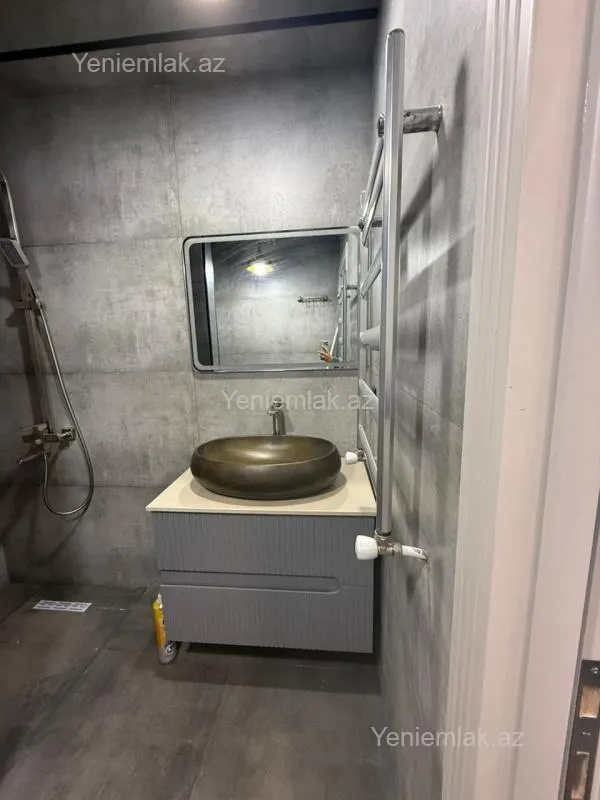 Satılır 2 otaqlı yeni tikili 53 m²