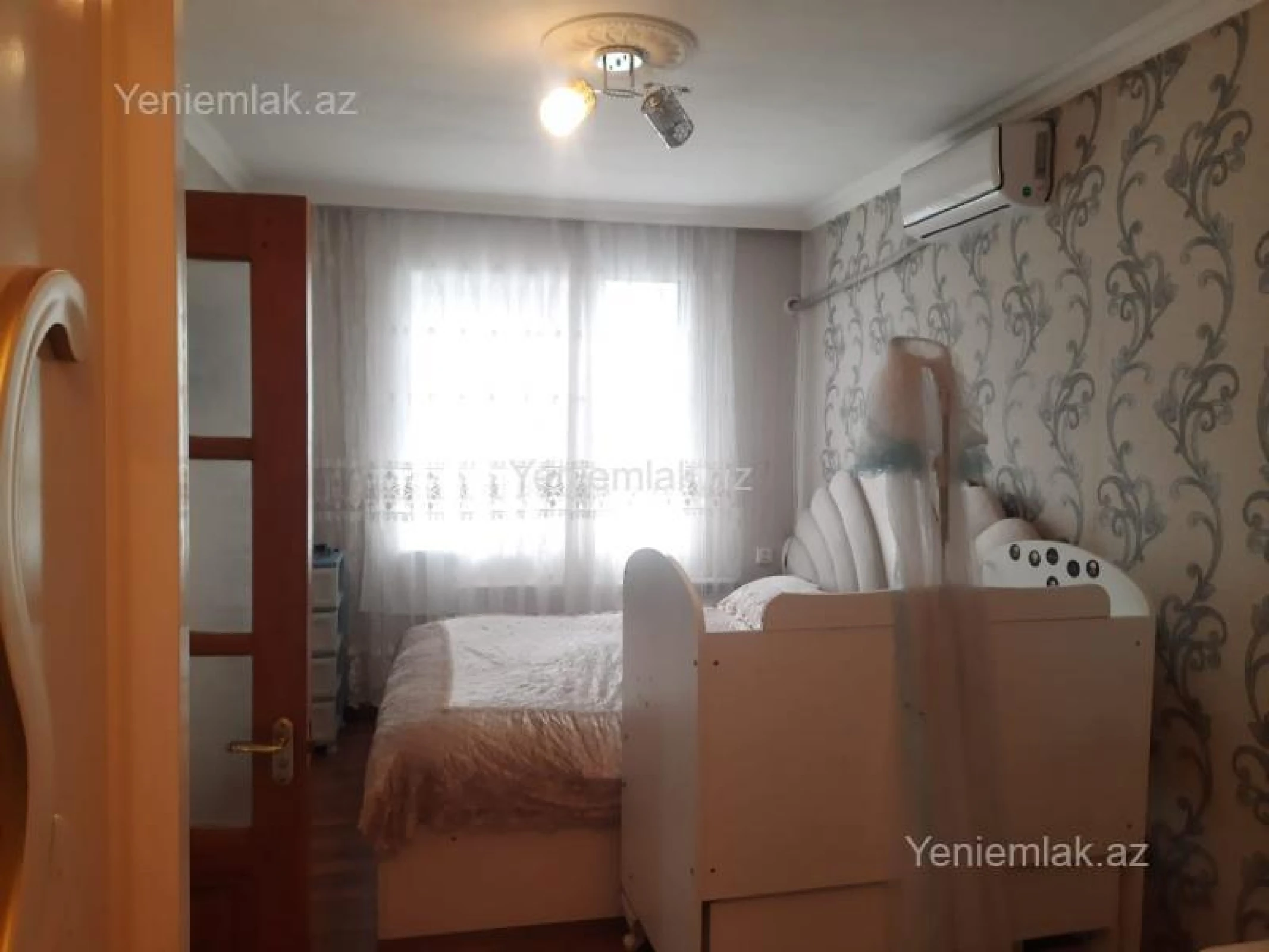Satılır 5 otaqlı həyət evi 170 m²