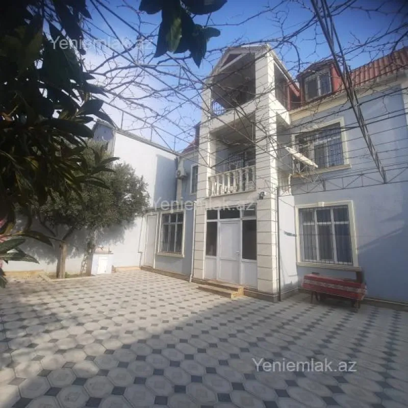 Satılır 5 otaqlı həyət evi 170 m²