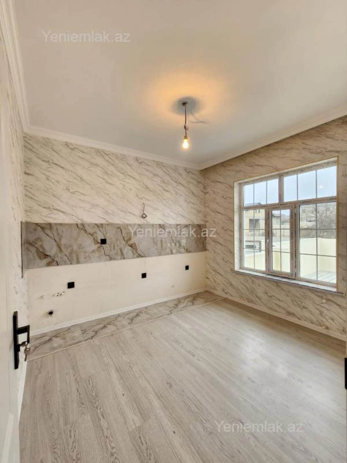 Satılır 4 otaqlı həyət evi 110 m²