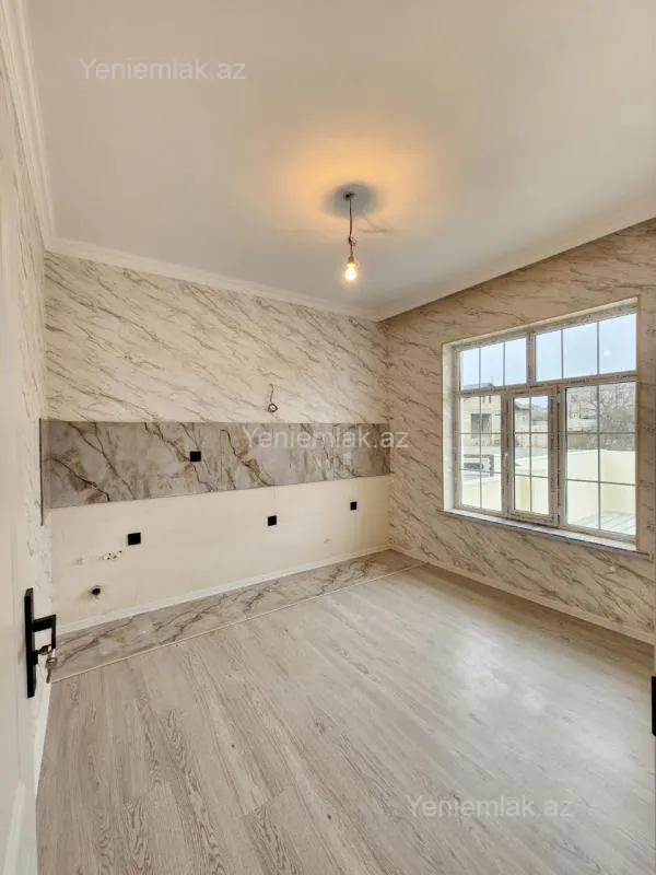 Satılır 4 otaqlı həyət evi 110 m²