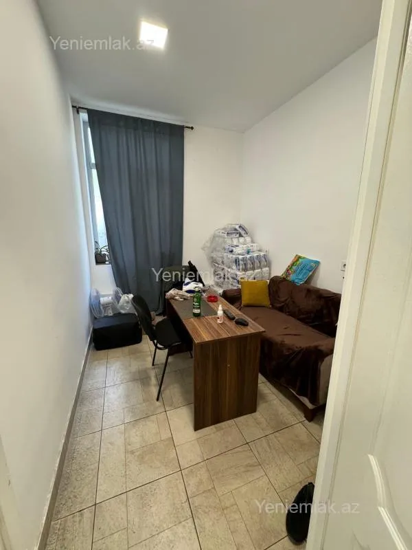 Satılır 1 otaqlı obyekt 90 m²