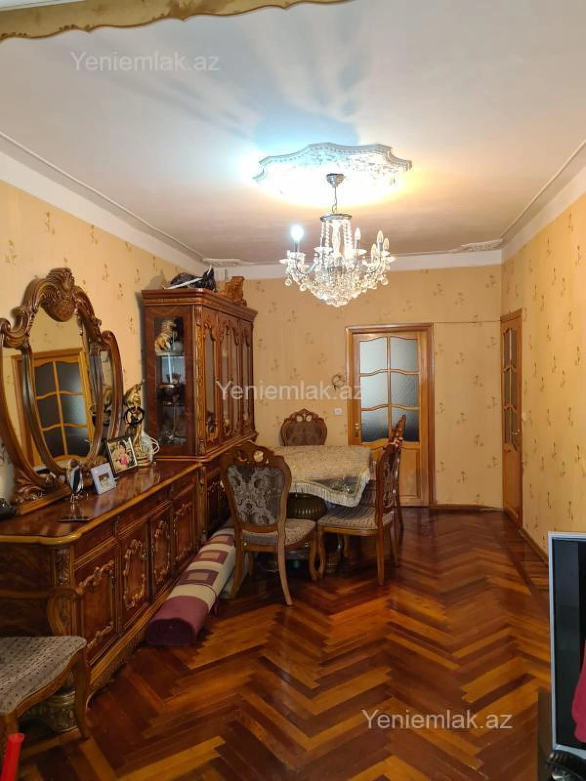 Satılır 3 otaqlı köhnə tikili 75 m²