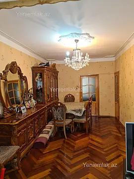 Satılır 3 otaqlı köhnə tikili 75 m²