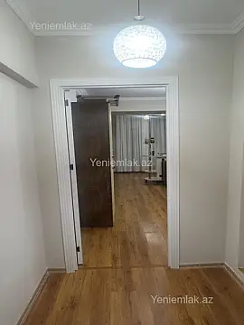 Satılır 1 otaqlı köhnə tikili 40 m²
