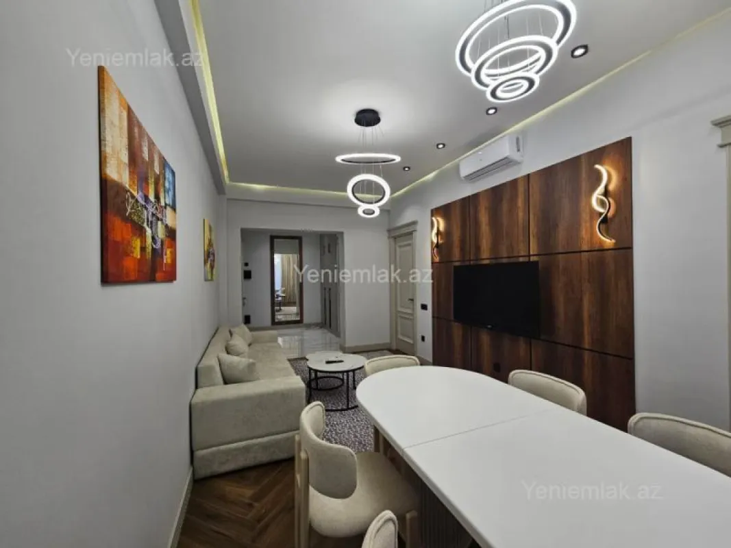 Satılır 3 otaqlı yeni tikili 77 m²