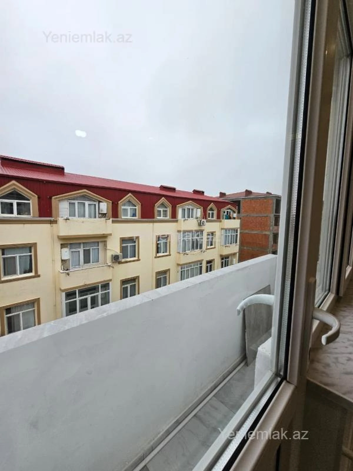 Satılır 2 otaqlı yeni tikili 55 m²