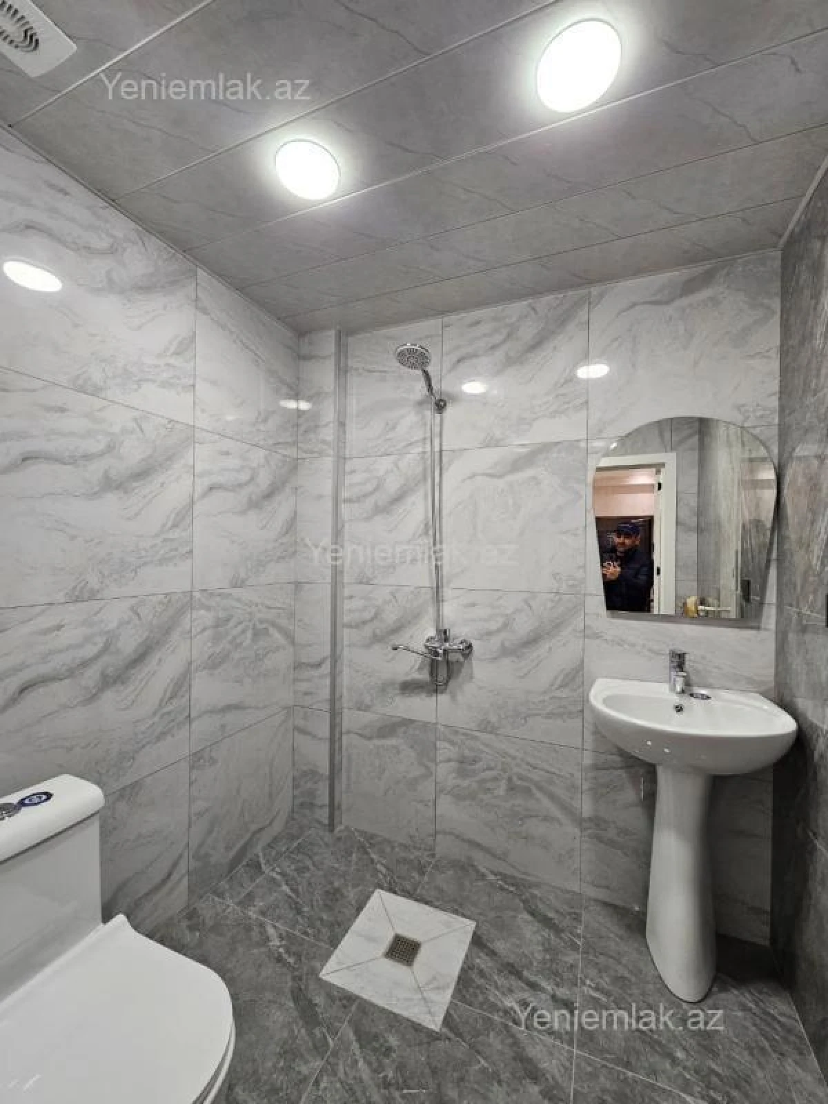 Satılır 2 otaqlı yeni tikili 55 m²