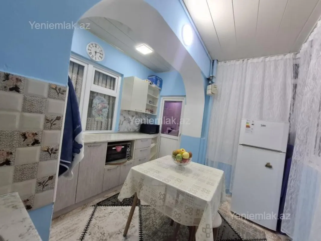 Satılır 3 otaqlı yeni tikili 70 m²