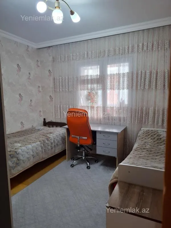 Satılır 3 otaqlı yeni tikili 70 m²