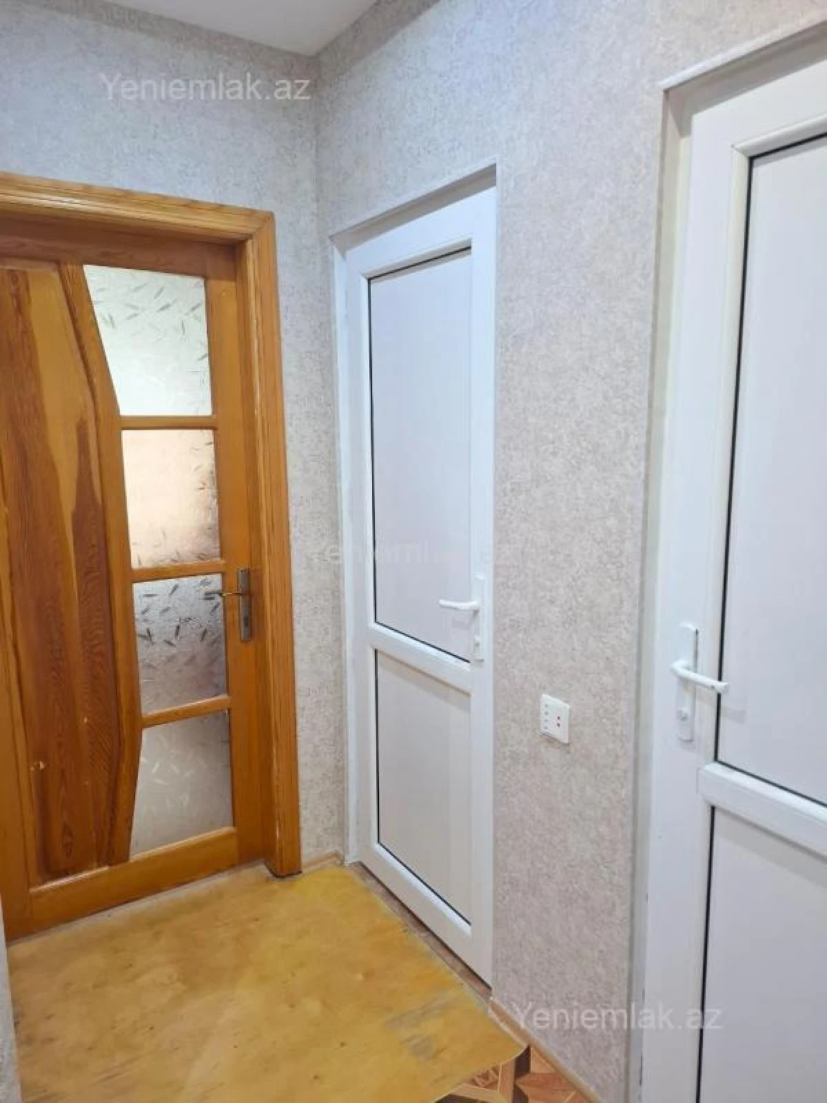 Satılır 3 otaqlı yeni tikili 70 m²