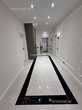 Satılır 3 otaqlı yeni tikili 135 m²