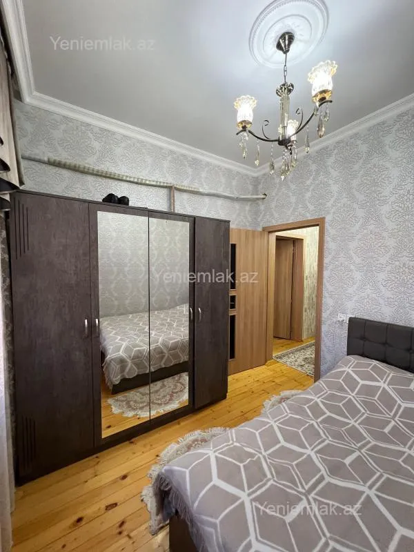 Satılır 4 otaqlı həyət evi 120 m²