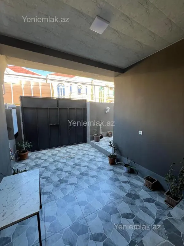 Satılır 4 otaqlı həyət evi 120 m²