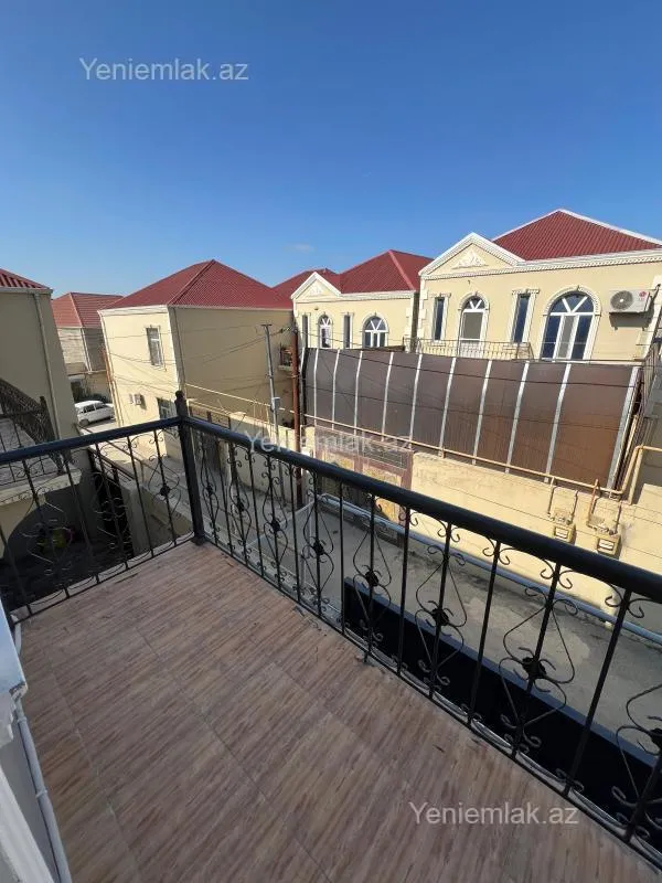 Satılır 4 otaqlı həyət evi 120 m²