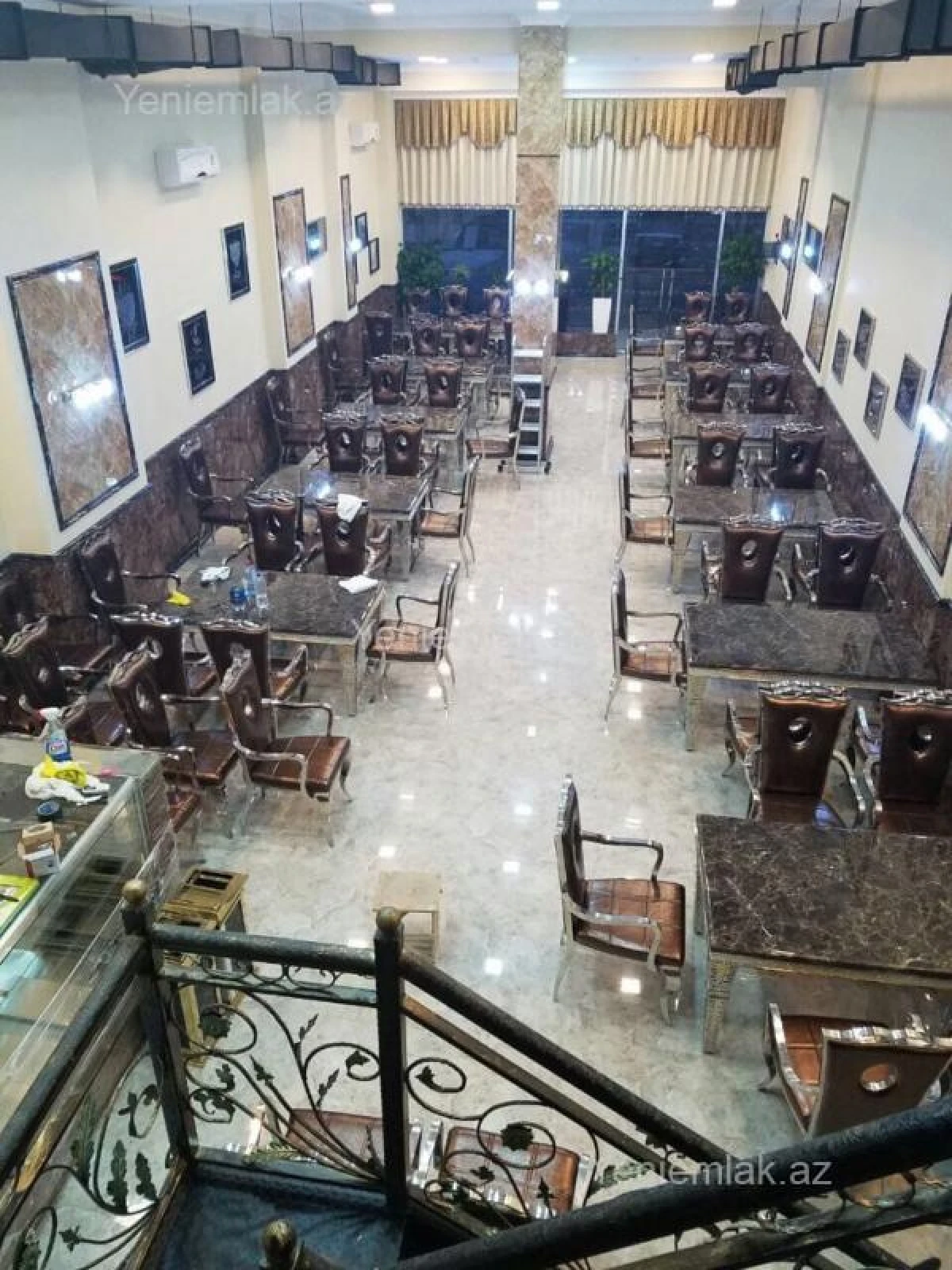 Satılır 4 otaqlı obyekt 161.8 m²