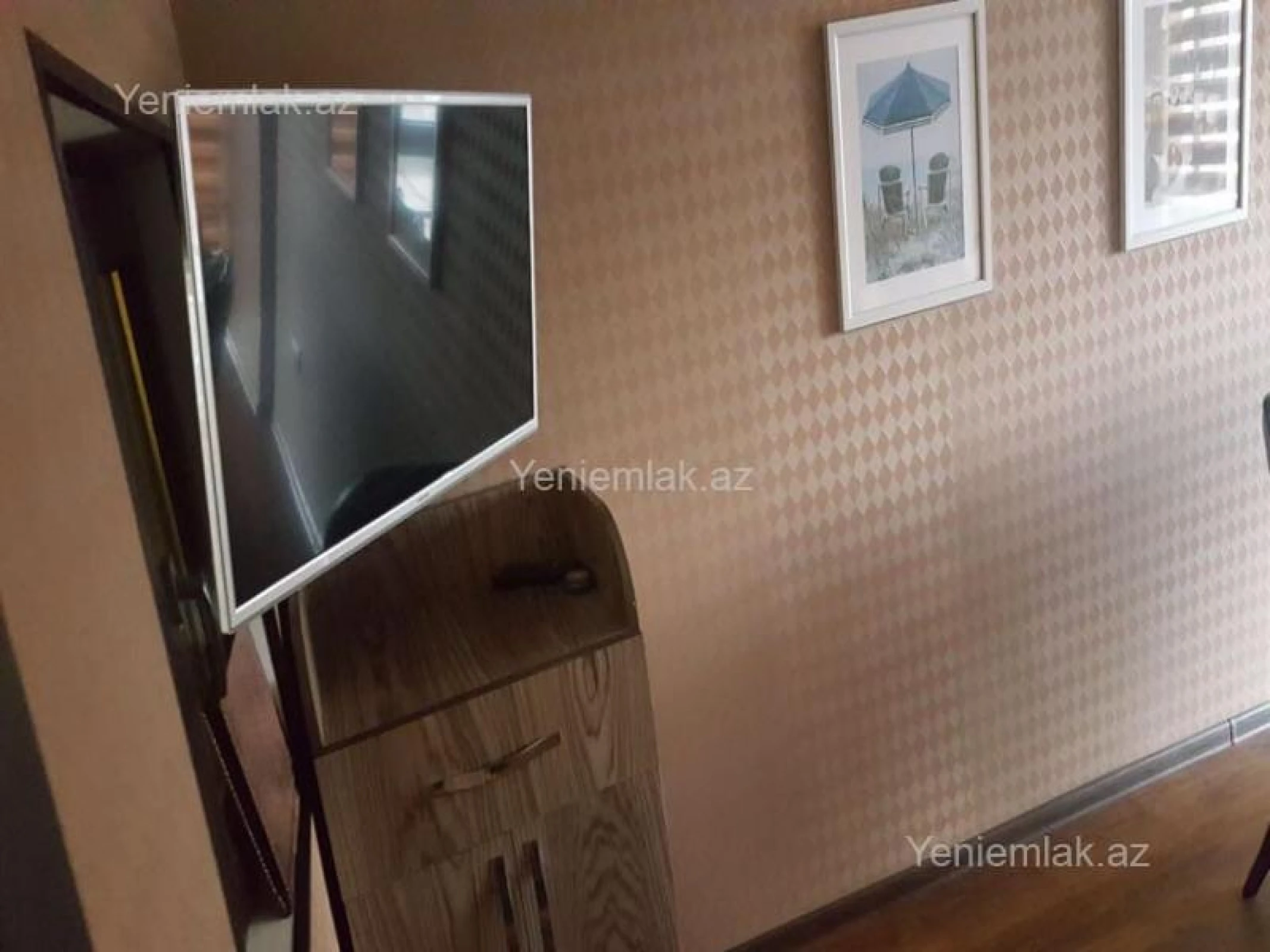 Satılır 4 otaqlı obyekt 161.8 m²