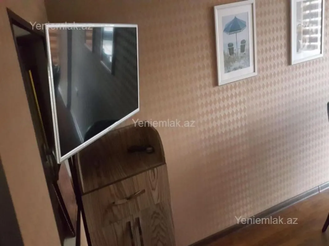 Satılır 4 otaqlı obyekt 161.8 m²