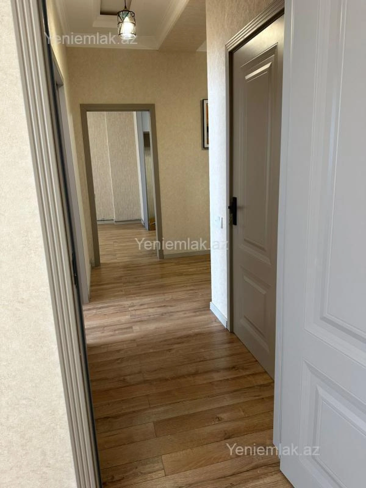 Satılır 3 otaqlı yeni tikili 90 m²