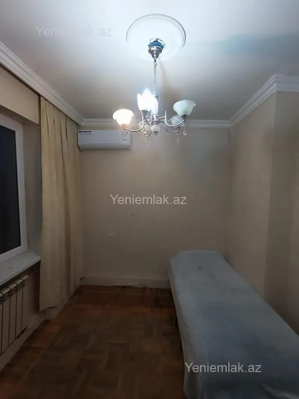 Satılır 3 otaqlı köhnə tikili 70 m²