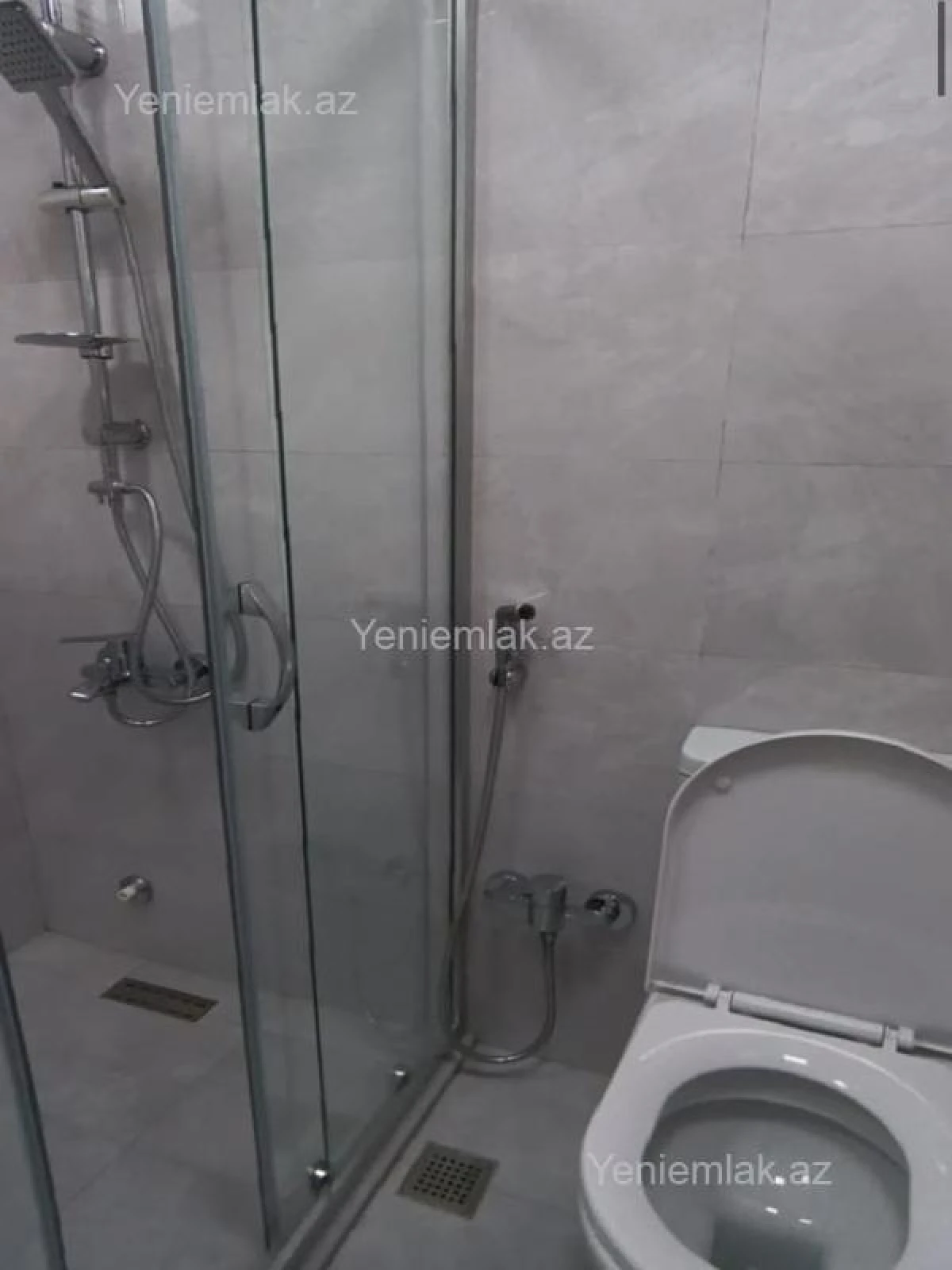 Satılır 3 otaqlı köhnə tikili 70 m²