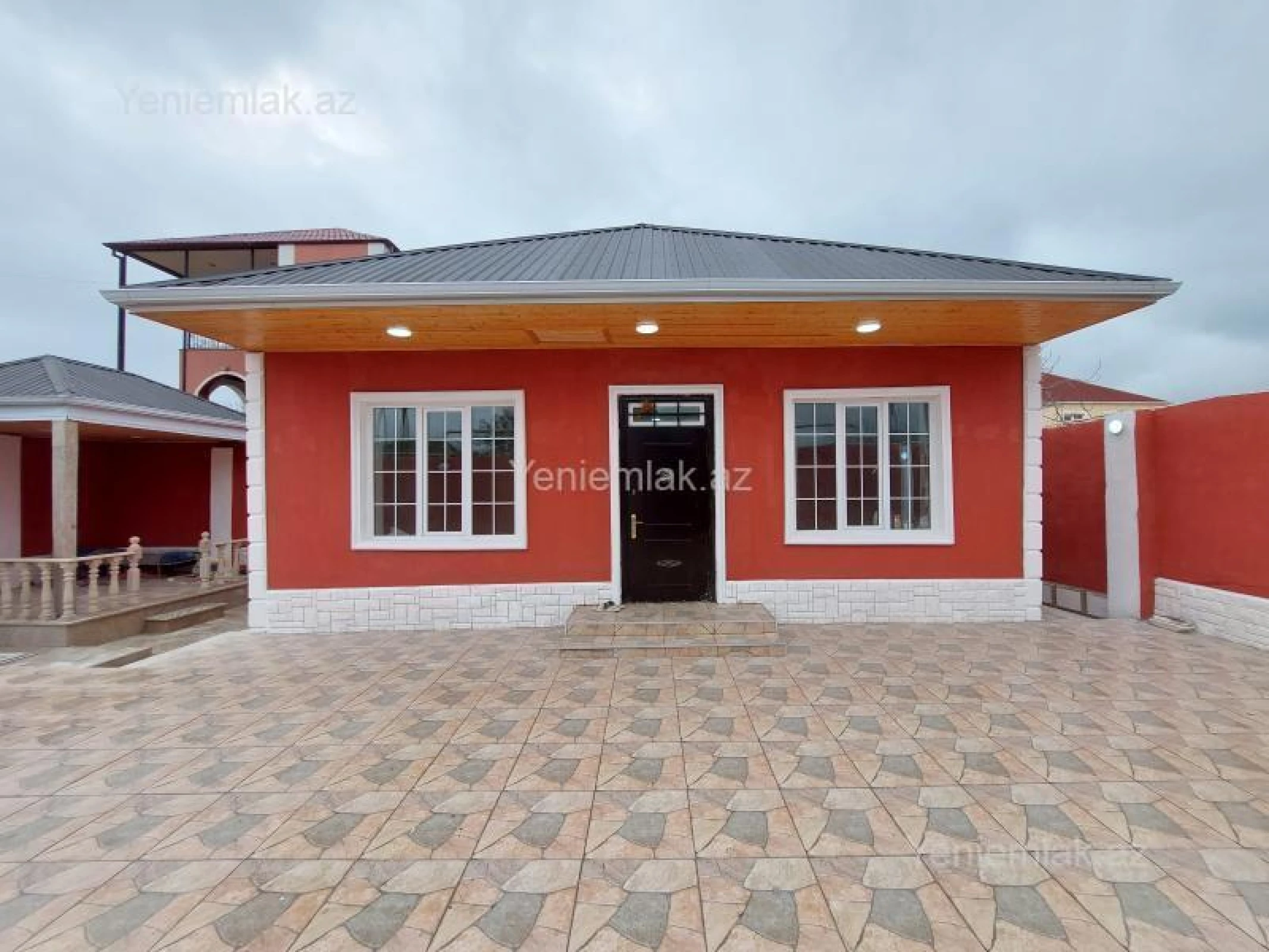 Satılır 3 otaqlı həyət evi 105 m²