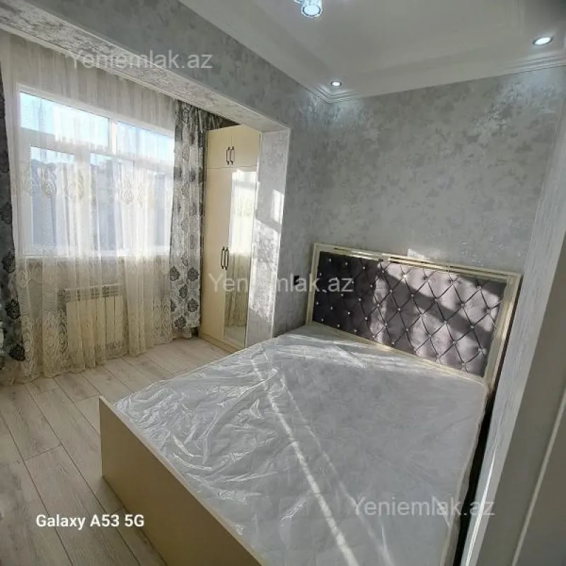 Satılır 1 otaqlı köhnə tikili 45 m²