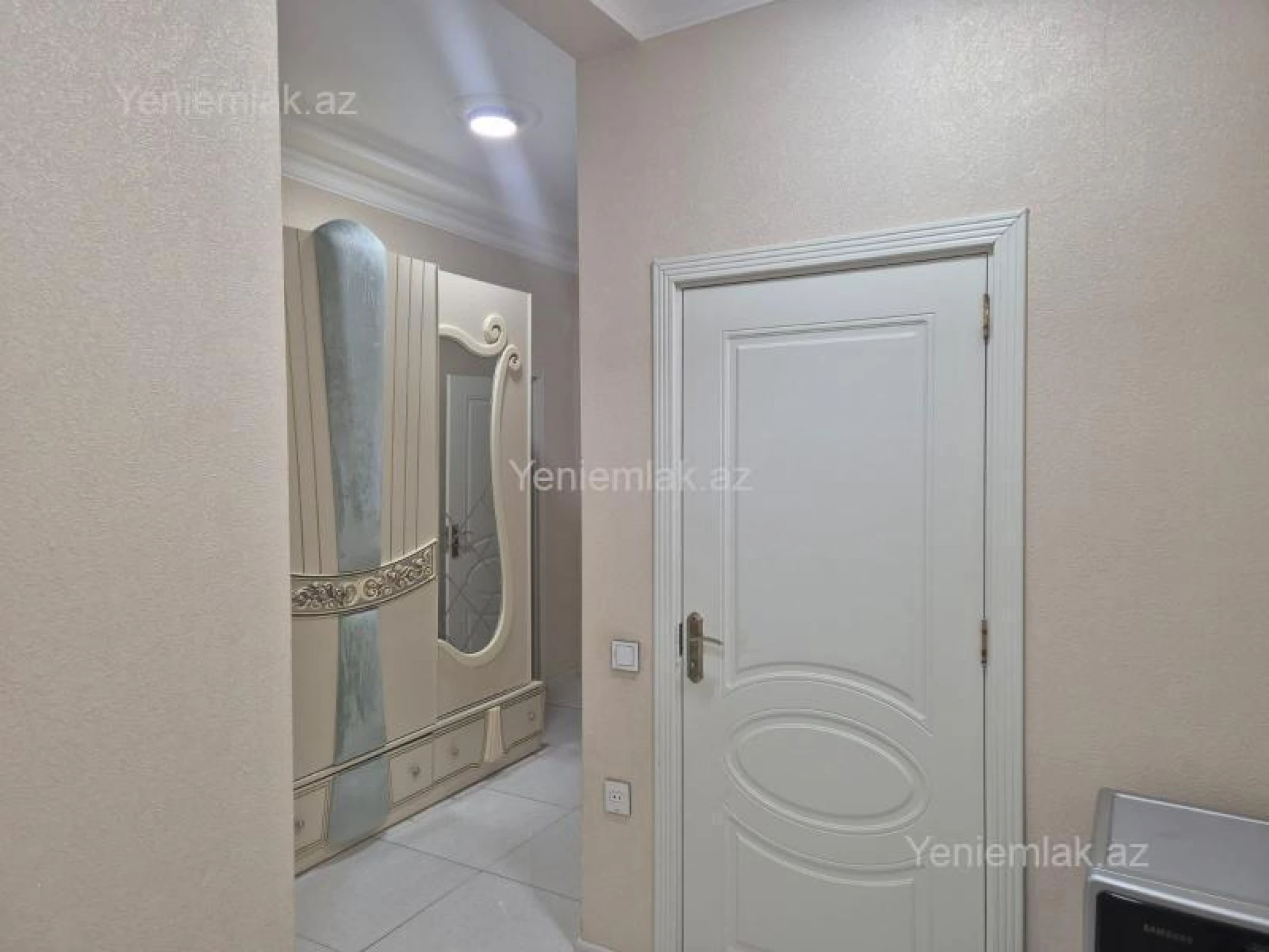 Satılır 2 otaqlı yeni tikili 78 m²