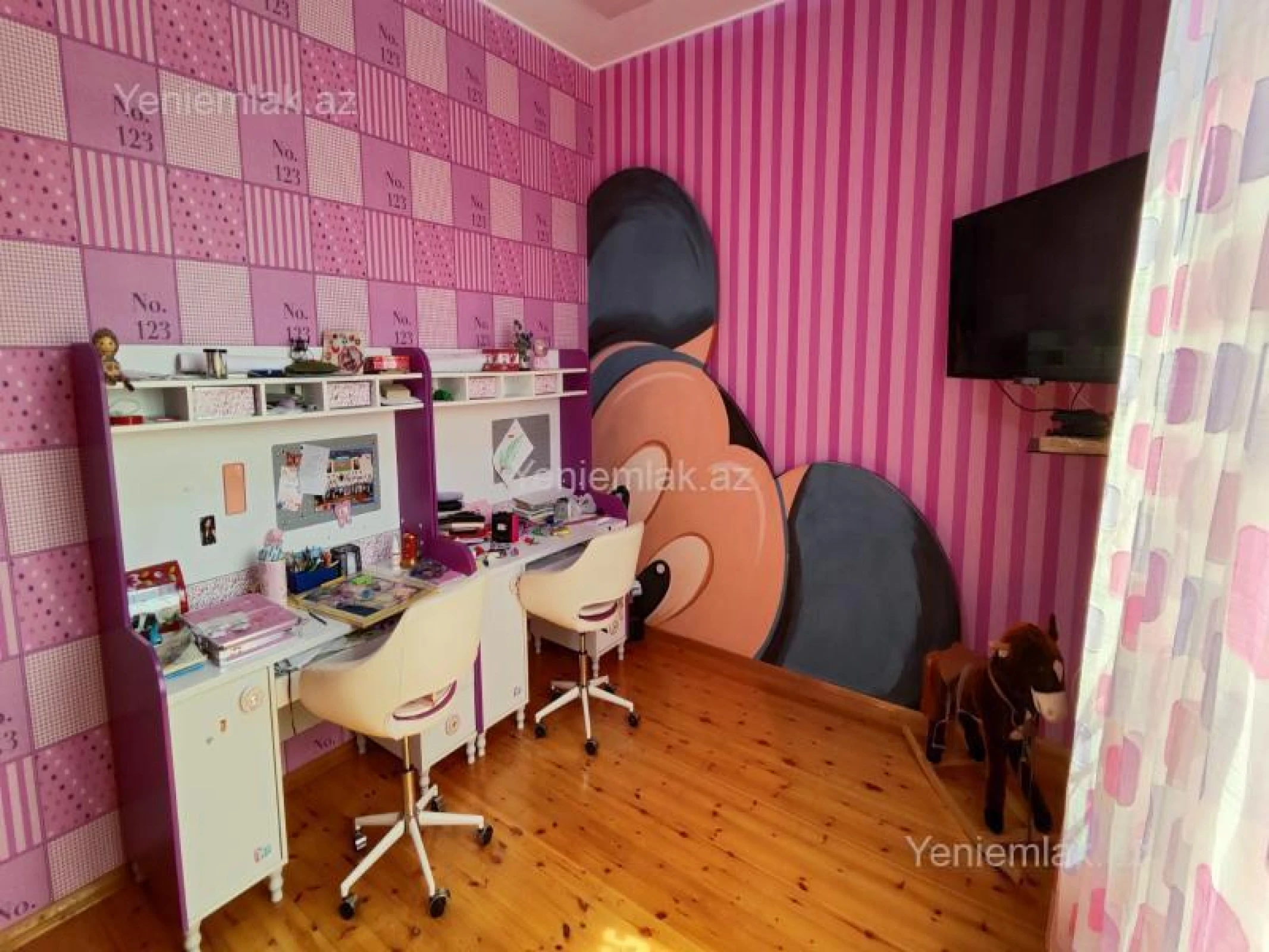 Satılır 8 otaqlı həyət evi 450 m²