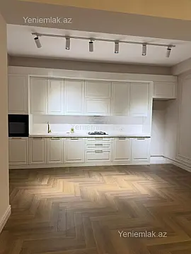 Satılır 3 otaqlı yeni tikili 115 m²