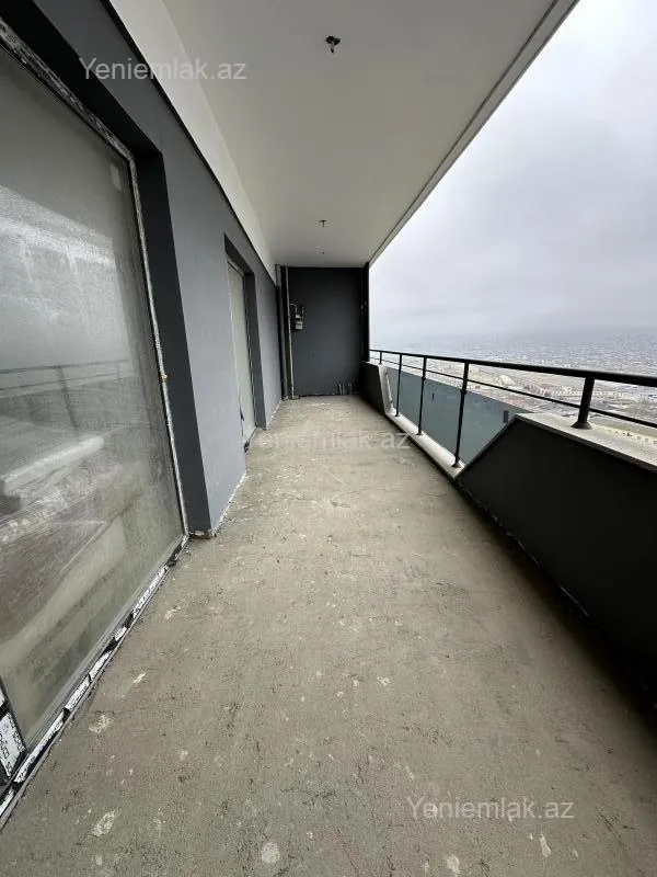 Satılır 2 otaqlı yeni tikili 81 m²