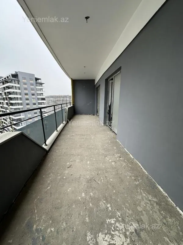 Satılır 2 otaqlı yeni tikili 81 m²