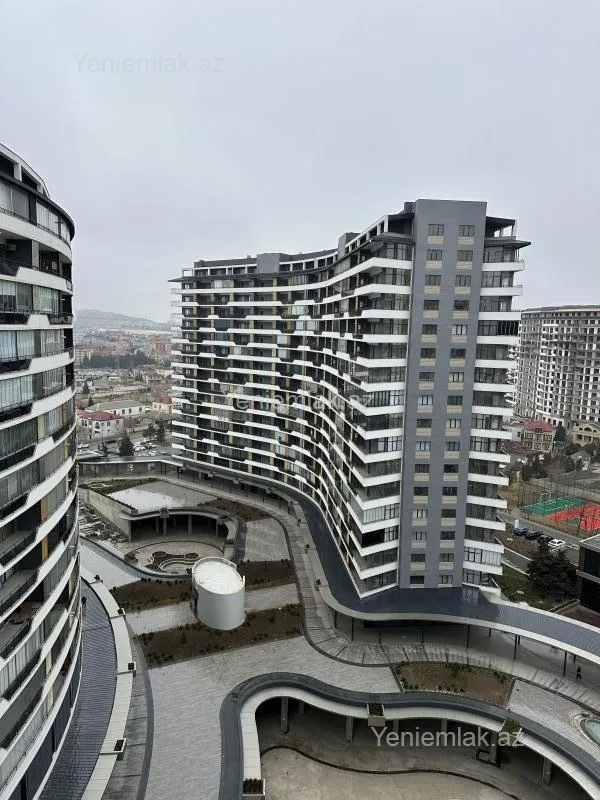 Satılır 2 otaqlı yeni tikili 81 m²