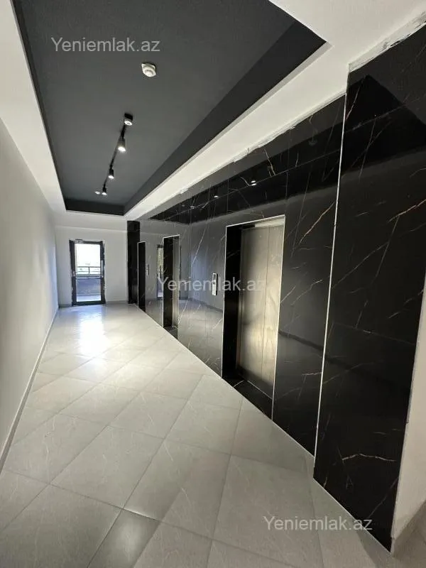 Satılır 2 otaqlı yeni tikili 81 m²
