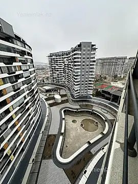 Satılır 2 otaqlı yeni tikili 81 m²