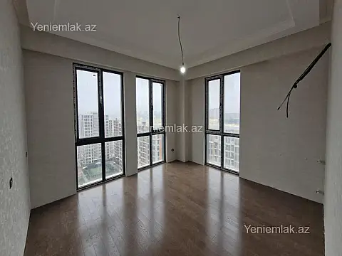 Satılır 4 otaqlı yeni tikili 107 m²