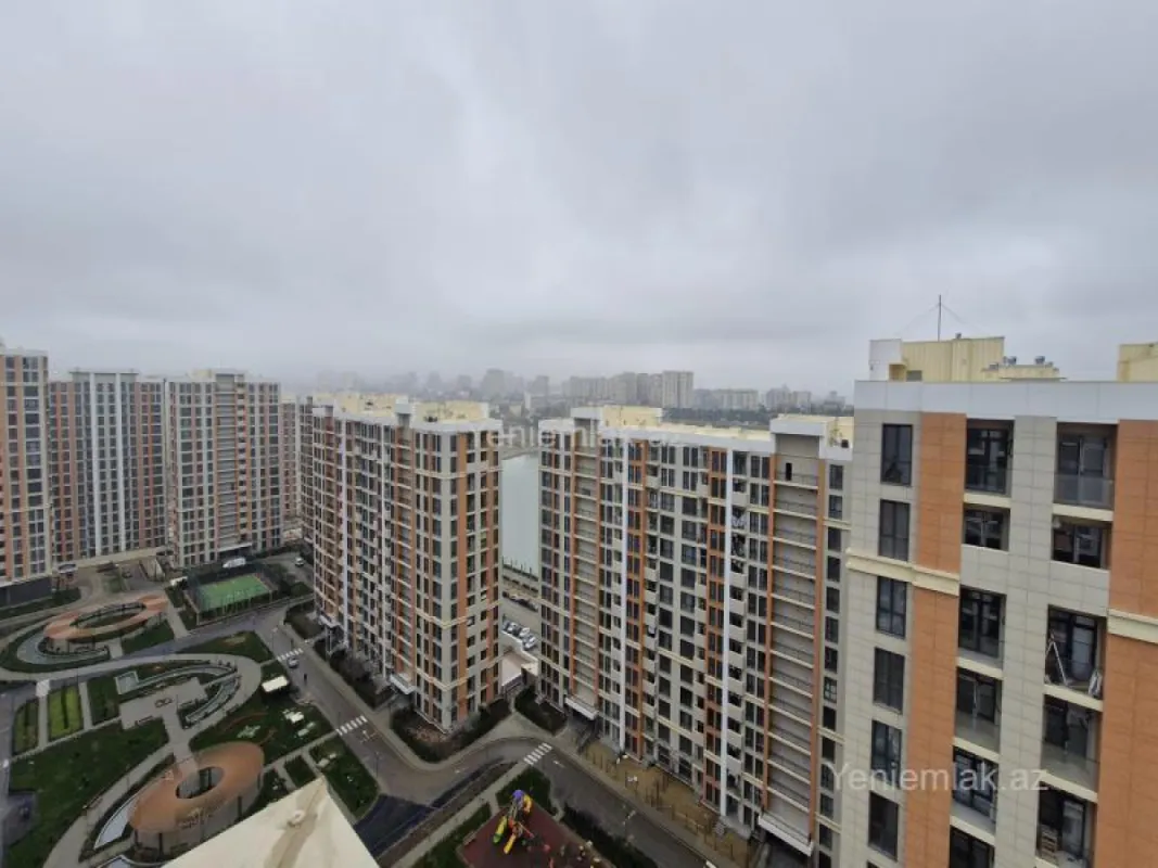 Satılır 4 otaqlı yeni tikili 107 m²