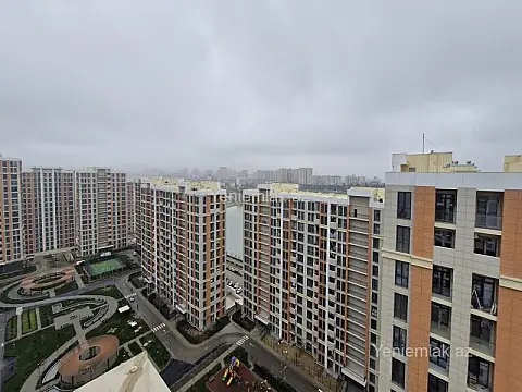 Satılır 4 otaqlı yeni tikili 107 m²