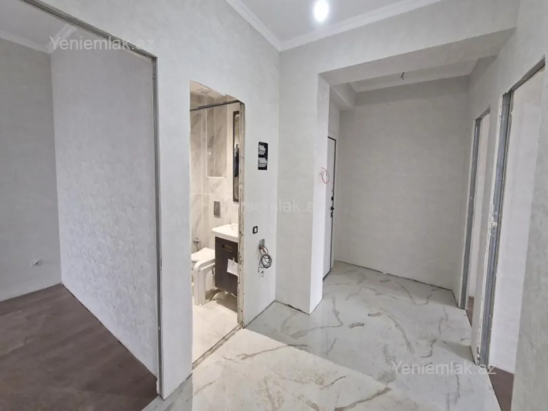 Satılır 4 otaqlı yeni tikili 107 m²