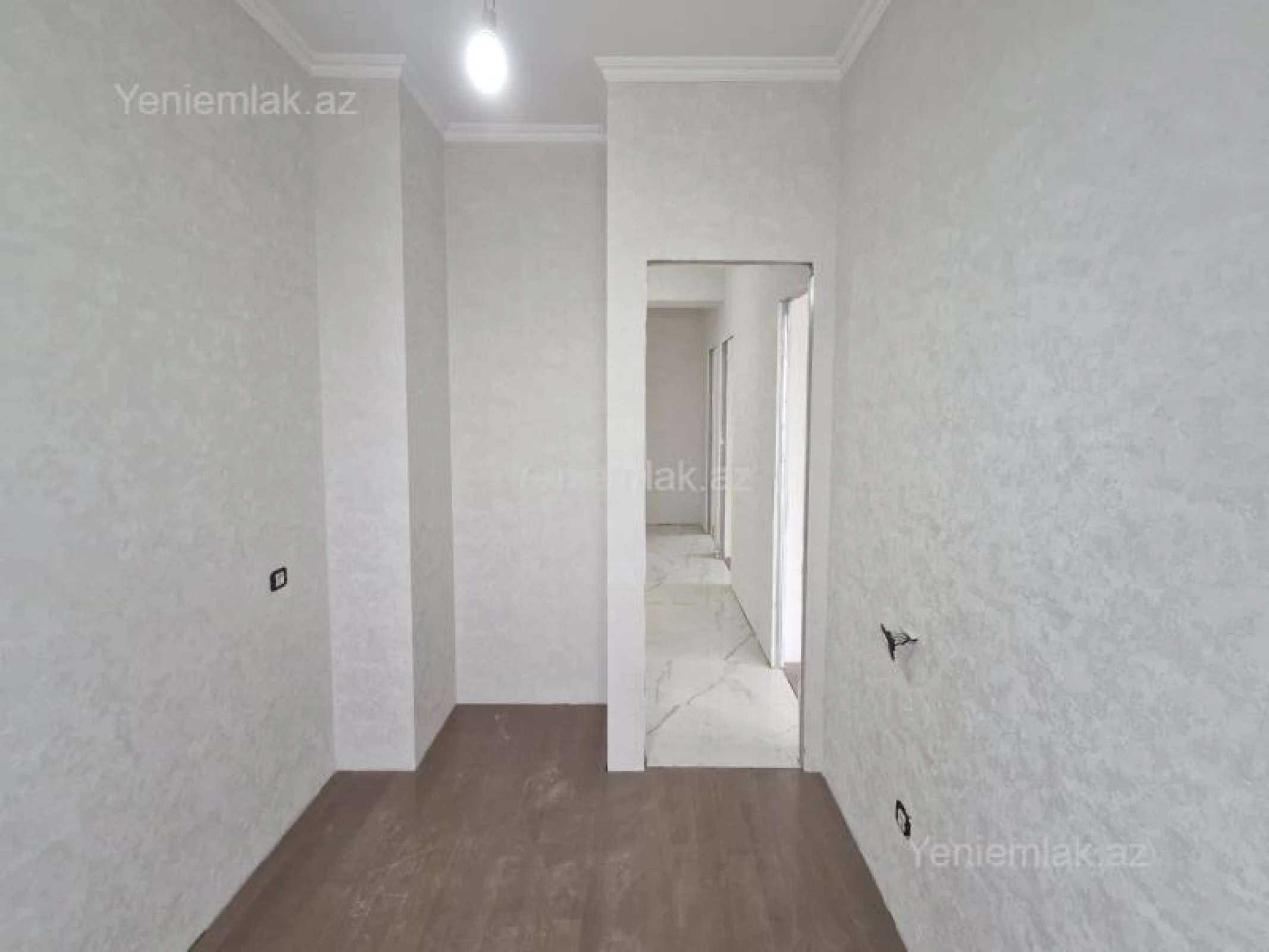 Satılır 4 otaqlı yeni tikili 107 m²